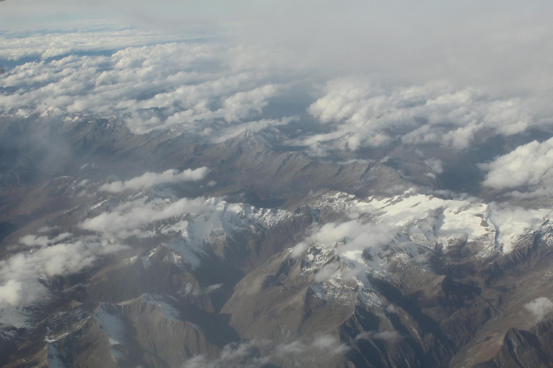 日报 (Daily Trends): 2026-03-11